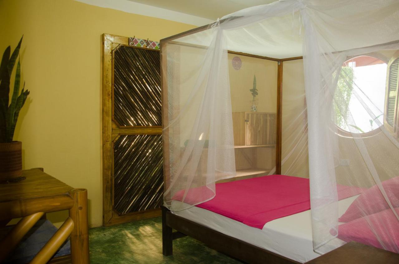 Hostal Corazon De Tagua Palomino Luaran gambar