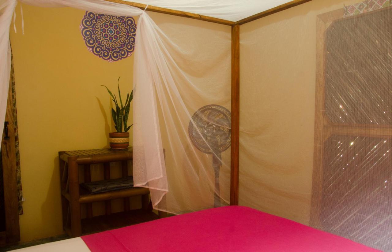 Hostal Corazon De Tagua Palomino Luaran gambar